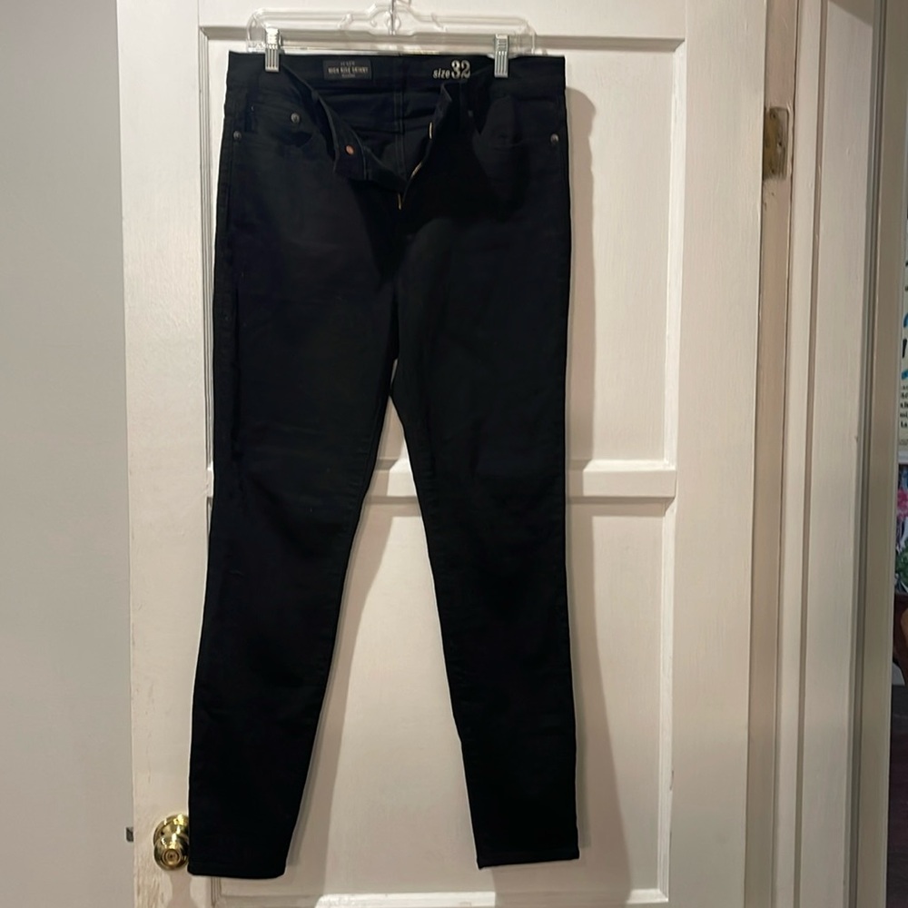 Size 32 black high rise skinny jeans from j crew